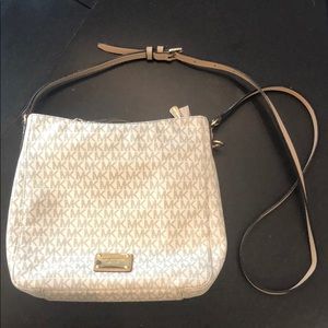 Michael Kors Cross Body Hand Bag